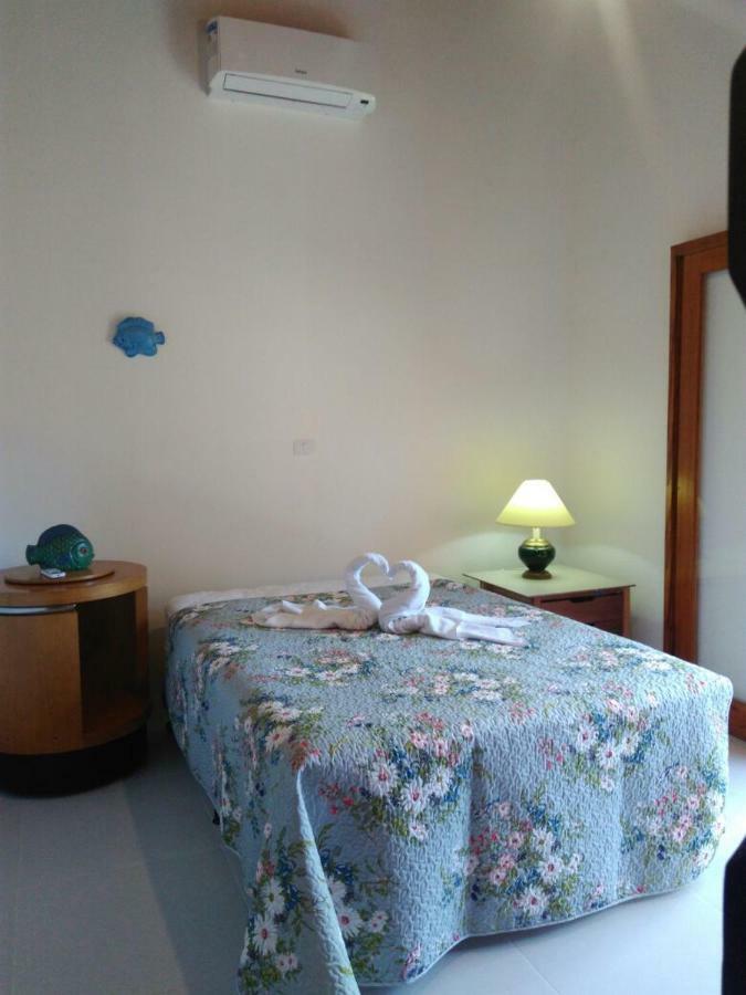 Villa Felix Suites E Chales อูบาตูบา ภายนอก รูปภาพ
